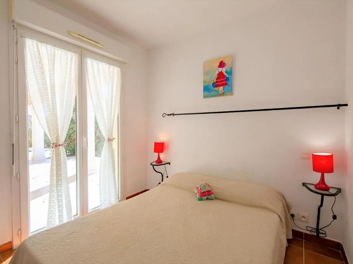 Apartment Le Domaine De Figuiere-2 By Interhome Sainte-Maxime