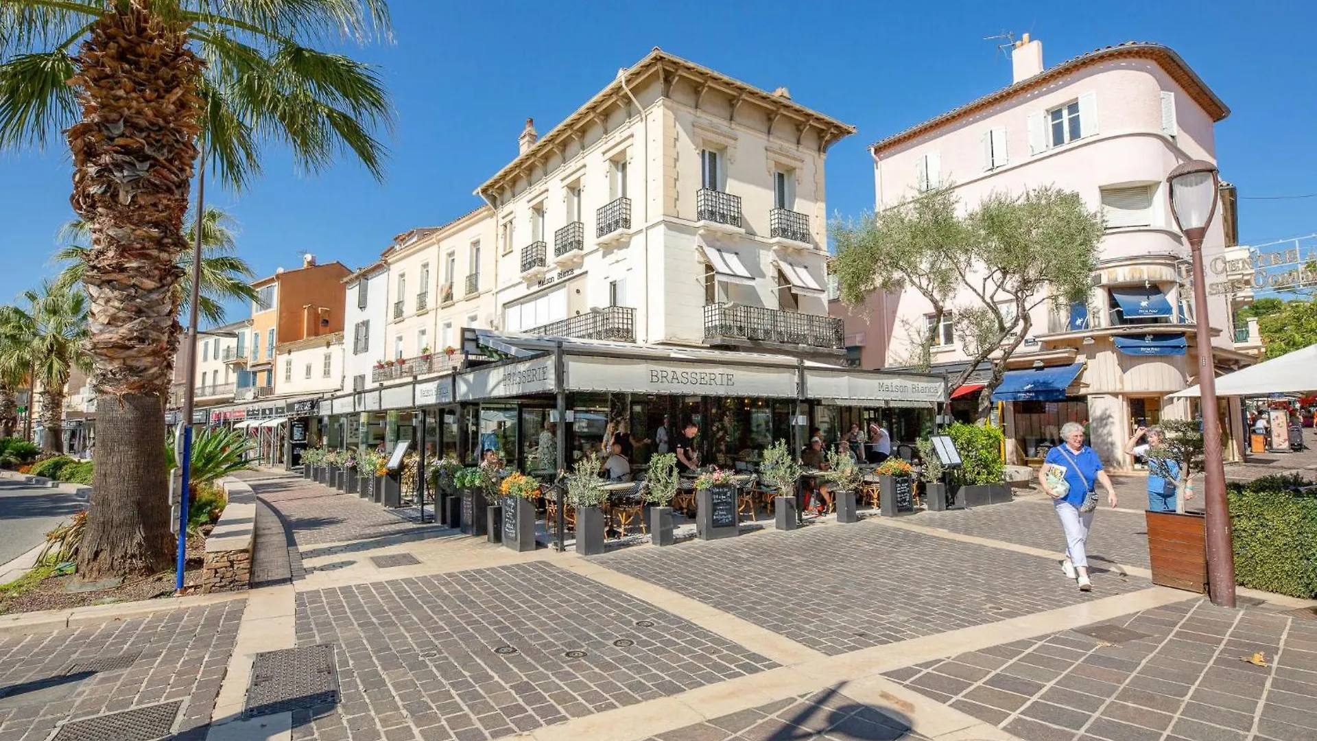Apartment Le Domaine De Figuiere-2 By Interhome Sainte-Maxime